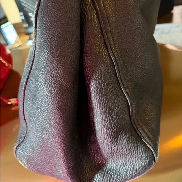 Gucci Black Leather Shoulder Bag - Picture 5 of 7